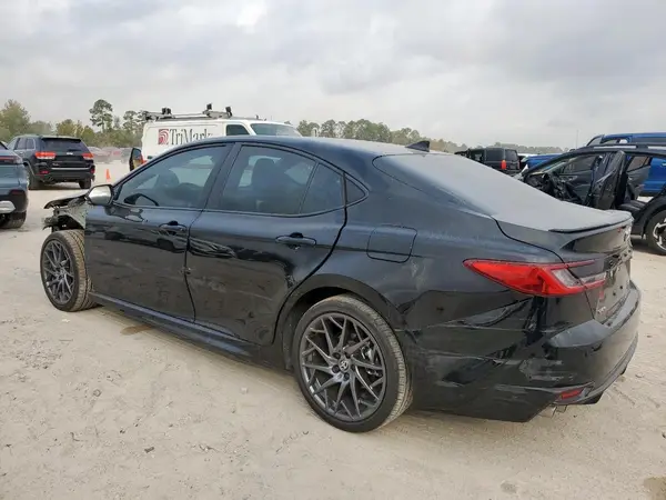 4T1DAACK5SU557267 2025 TOYOTA CAMRY - Image 2