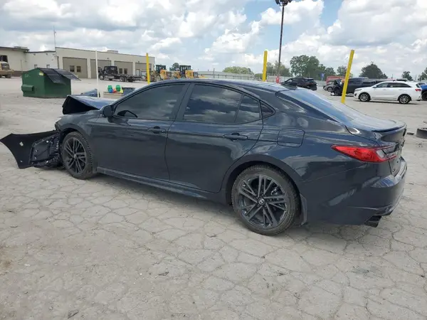 4T1DAACK5SU558130 2025 TOYOTA CAMRY - Image 2
