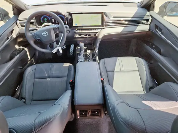 4T1DAACK5SU561867 2025 TOYOTA CAMRY - Image 8