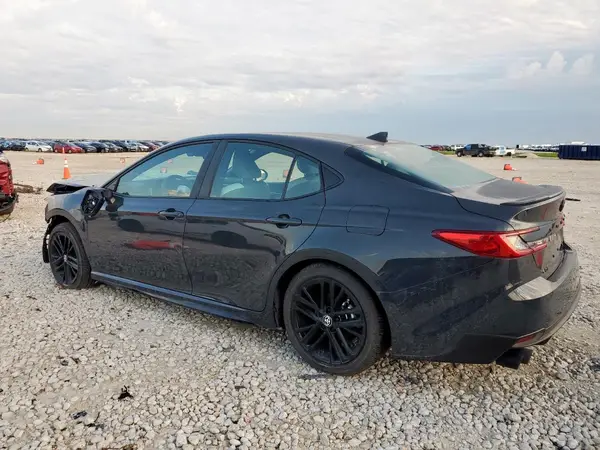4T1DAACK5SU568219 2025 TOYOTA CAMRY - Image 2