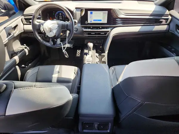 4T1DAACK5SU569399 2025 TOYOTA CAMRY - Image 8