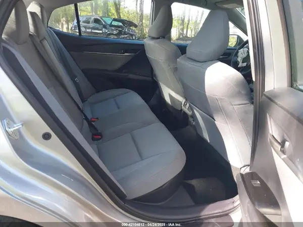 4T1DAACK5SU570696 2025 TOYOTA CAMRY - Image 8