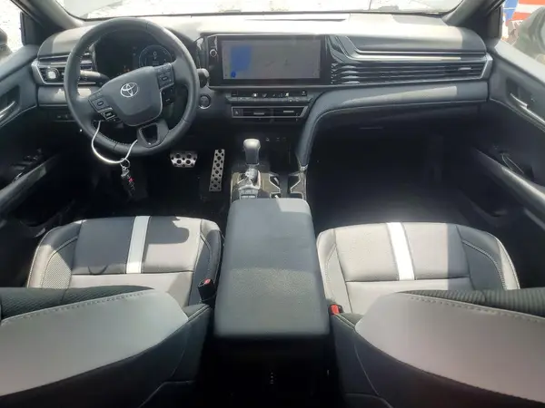 4T1DAACK5SU571041 2025 TOYOTA CAMRY - Image 8