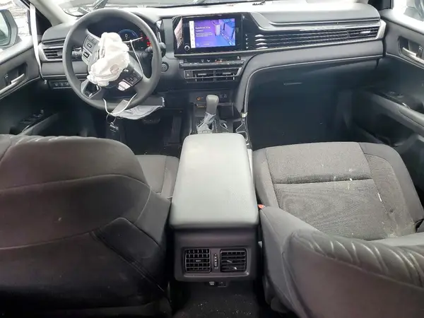 4T1DAACK5SU575607 2025 TOYOTA CAMRY - Image 8