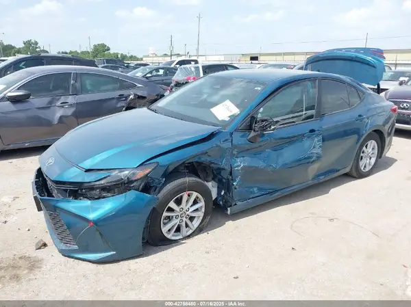 4T1DAACK5SU576787 2025 TOYOTA CAMRY - Image 2
