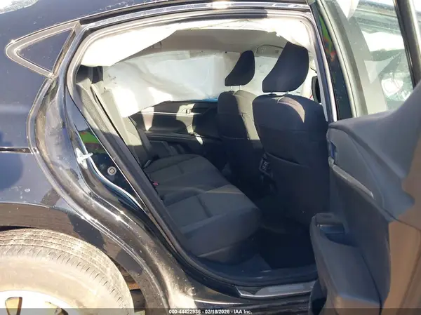 4T1DAACK5SU579303 2025 TOYOTA CAMRY - Image 8