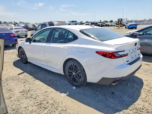 4T1DAACK5SU580080 2025 TOYOTA CAMRY - Image 2