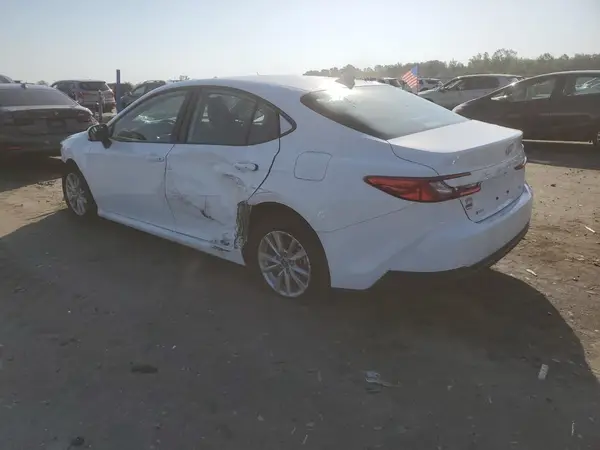 4T1DAACK5SU580368 2025 TOYOTA CAMRY - Image 2