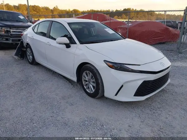 4T1DAACK5SU583951 2025 TOYOTA CAMRY - Image 1