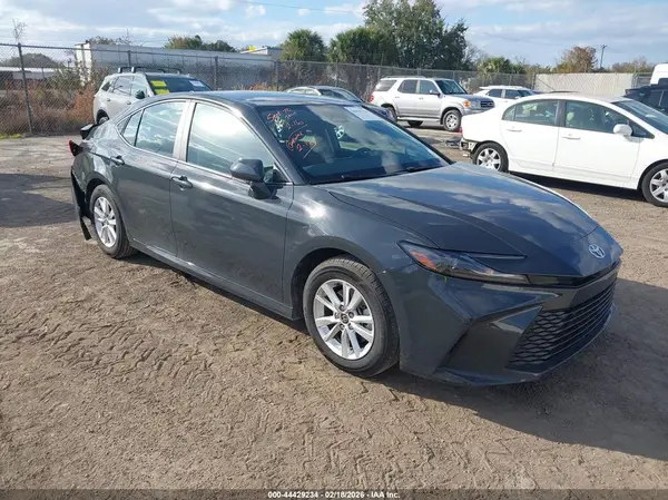 4T1DAACK5SU591323 2025 TOYOTA CAMRY - Image 1