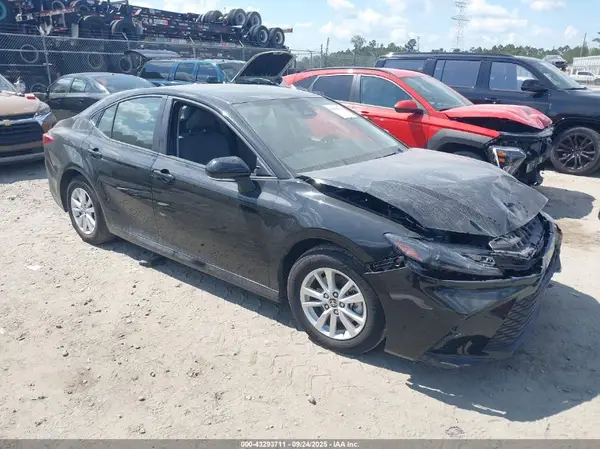 4T1DAACK5SU591919 2025 TOYOTA CAMRY - Image 1