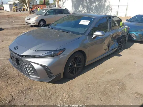 4T1DAACK5SU594691 2025 TOYOTA CAMRY - Image 2