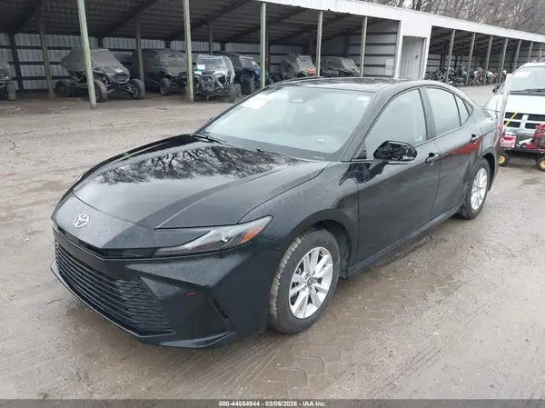 4T1DAACK5SU595761 2025 TOYOTA CAMRY - Image 2