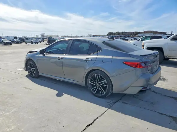 4T1DAACK5SU598658 2025 TOYOTA CAMRY - Image 2