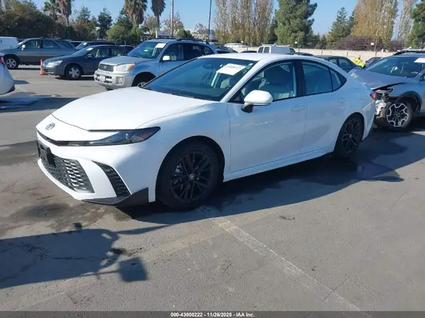 4T1DAACK5SU598708 2025 TOYOTA CAMRY - Image 2