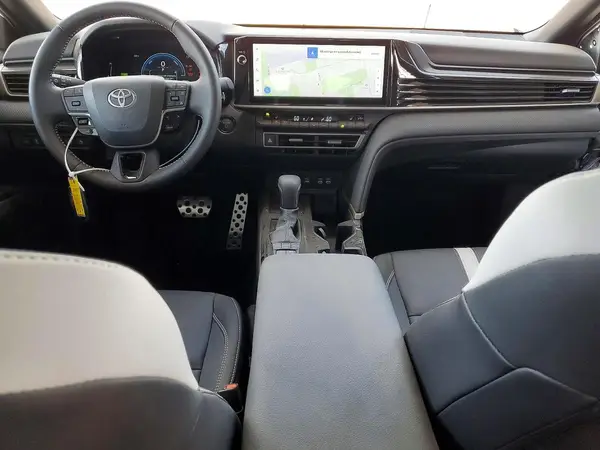 4T1DAACK5SU600652 2025 TOYOTA CAMRY - Image 8