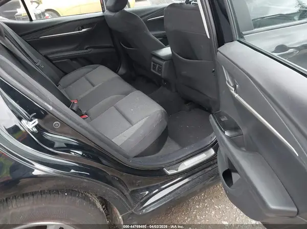 4T1DAACK5SU600943 2025 TOYOTA CAMRY - Image 8