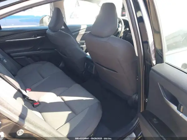 4T1DAACK5SU608752 2025 TOYOTA CAMRY - Image 8