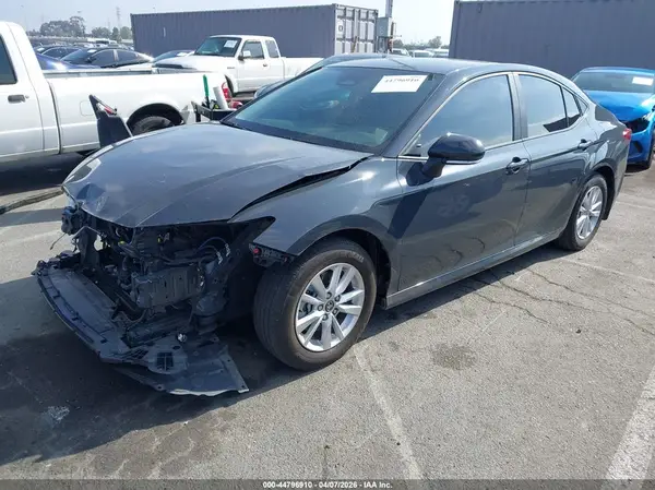 4T1DAACK5SU609819 2025 TOYOTA CAMRY - Image 2