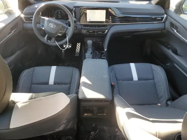 4T1DAACK5SU610243 2025 TOYOTA CAMRY - Image 8
