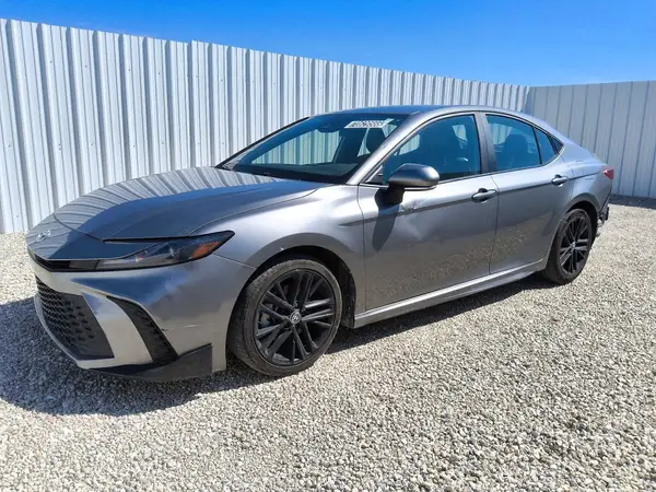 4T1DAACK5SU612770 2025 TOYOTA CAMRY - Image 1