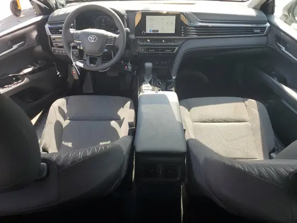 4T1DAACK5SU612848 2025 TOYOTA CAMRY - Image 8