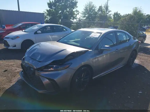 4T1DAACK5SU613630 2025 TOYOTA CAMRY - Image 2