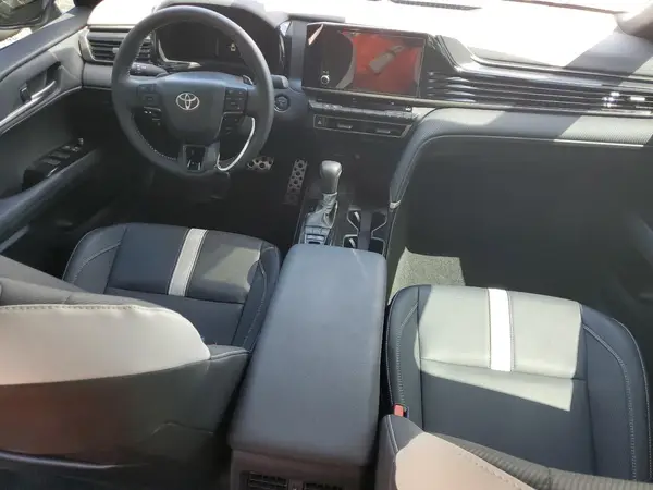 4T1DAACK5SU614597 2025 TOYOTA CAMRY - Image 8