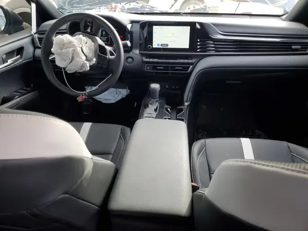 4T1DAACK5SU617855 2025 TOYOTA CAMRY - Image 8