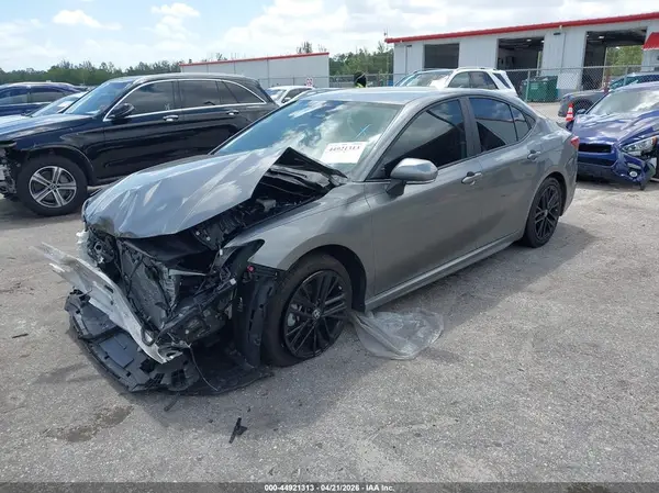 4T1DAACK5SU621646 2025 TOYOTA CAMRY - Image 2