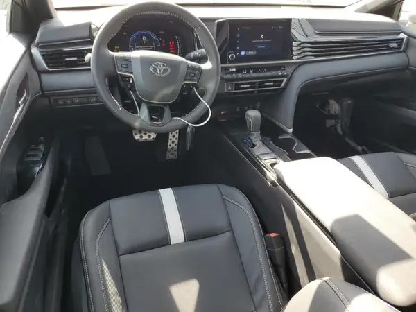 4T1DAACK5SU625311 2025 TOYOTA CAMRY - Image 8