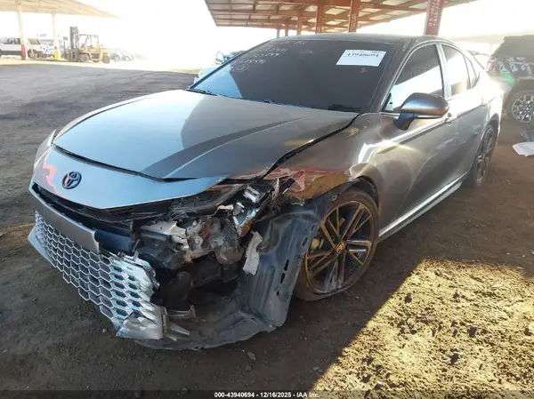 4T1DAACK5SU625471 2025 TOYOTA CAMRY - Image 2