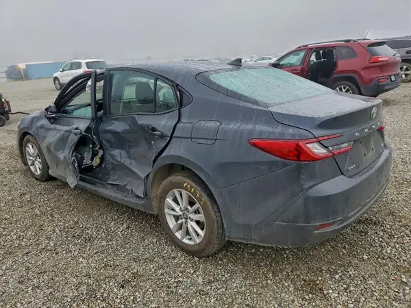 4T1DAACK5SU637247 2025 TOYOTA CAMRY - Image 2