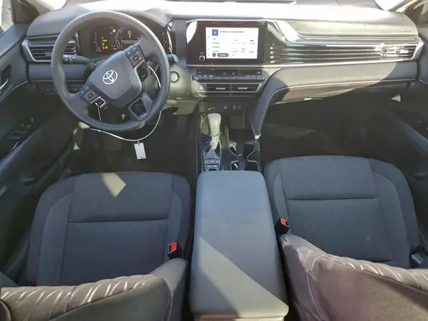 4T1DAACK5SU643260 2025 TOYOTA CAMRY - Image 8