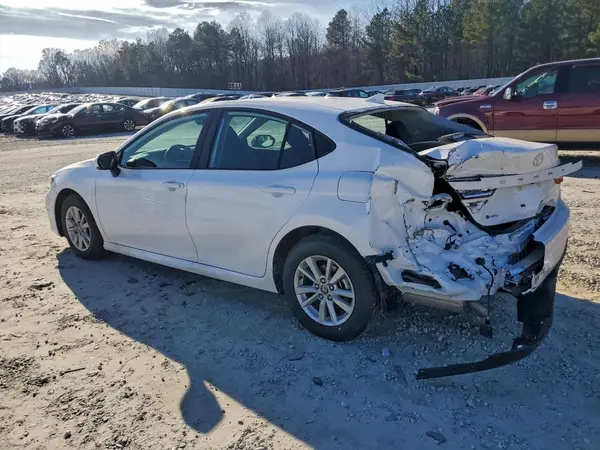 4T1DAACK5SU644490 2025 TOYOTA CAMRY - Image 2