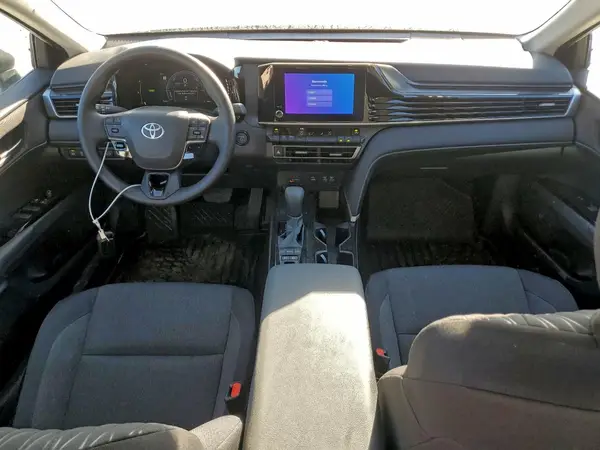 4T1DAACK5SU644490 2025 TOYOTA CAMRY - Image 8