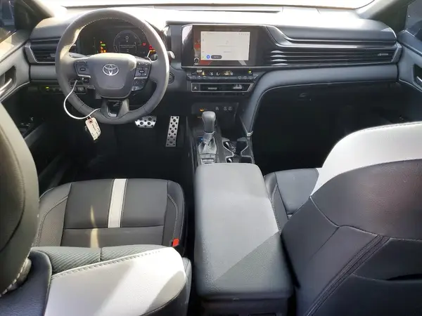 4T1DAACK5SU646434 2025 TOYOTA CAMRY - Image 8