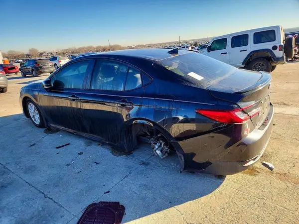 4T1DAACK5SU646465 2025 TOYOTA CAMRY - Image 2