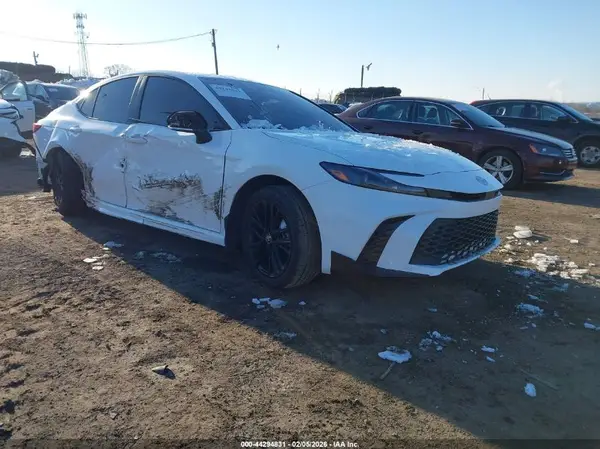 4T1DAACK5SU646790 2025 TOYOTA CAMRY - Image 1