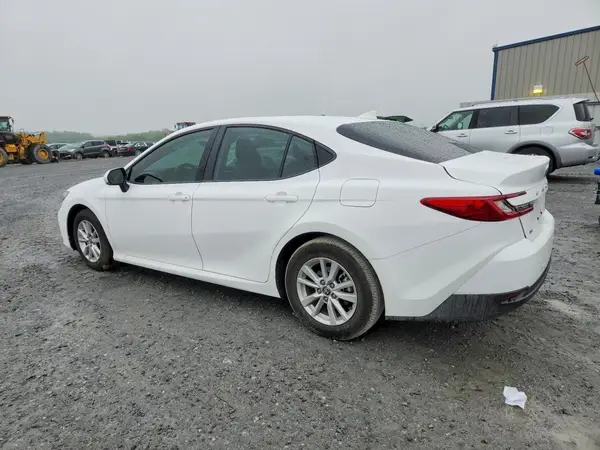4T1DAACK5SU649348 2025 TOYOTA CAMRY - Image 2