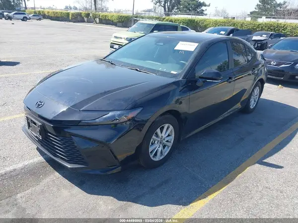4T1DAACK5SU649656 2025 TOYOTA CAMRY - Image 2