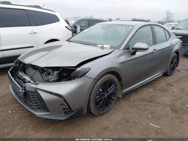 4T1DAACK5SU649902 2025 TOYOTA CAMRY - Image 2