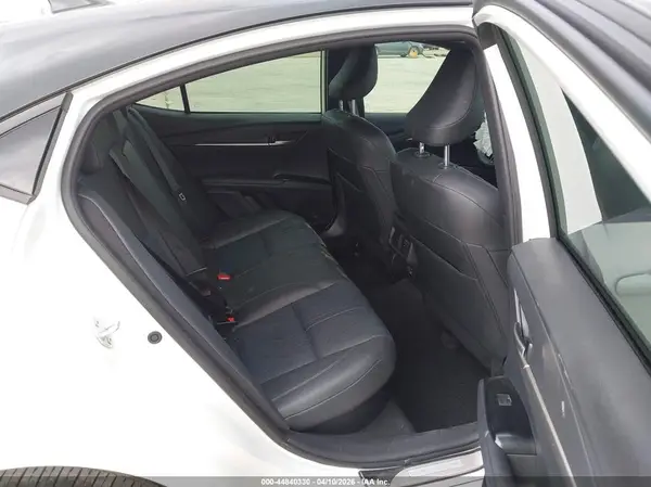 4T1DAACK5TU235035 2026 TOYOTA CAMRY - Image 8