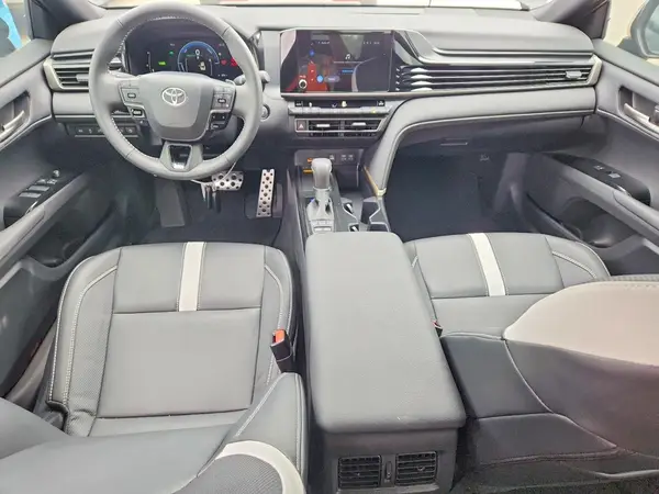 4T1DAACK5TU259318 2026 TOYOTA CAMRY - Image 8