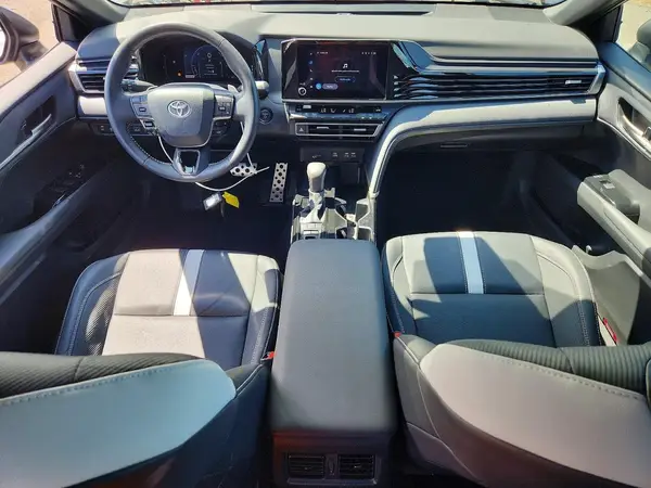 4T1DAACK5TU661484 2026 TOYOTA CAMRY - Image 8