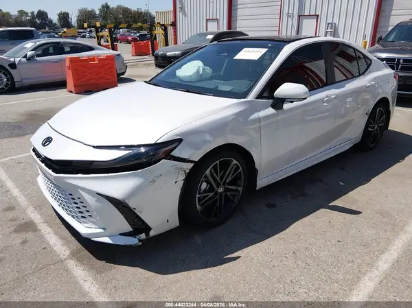 4T1DAACK5TU704527 2026 TOYOTA CAMRY - Image 2