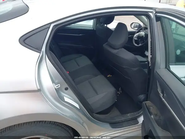 4T1DAACK5TU707024 2026 TOYOTA CAMRY - Image 8
