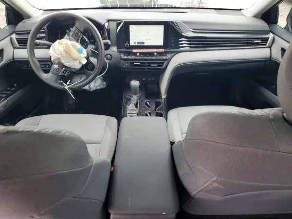 4T1DAACK5TU719643 2026 TOYOTA CAMRY - Image 8