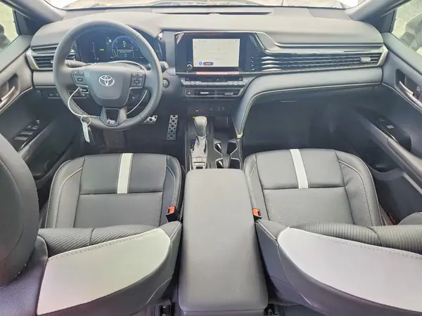 4T1DAACK5TU754585 2026 TOYOTA CAMRY - Image 8