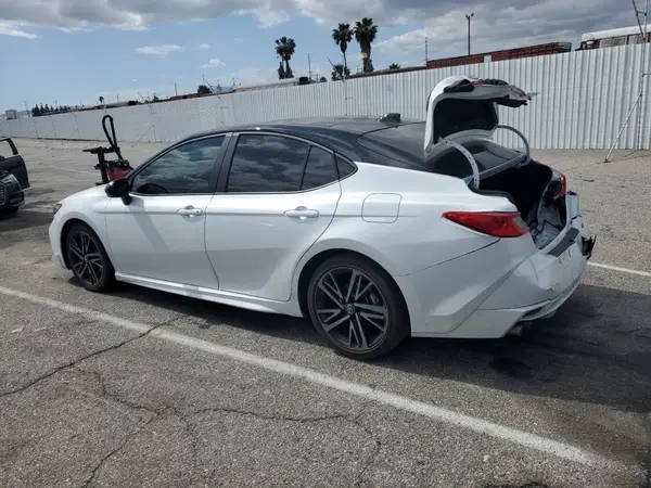 4T1DAACK6SU002313 2025 TOYOTA CAMRY - Image 2